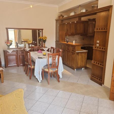 Apartment Theodoros Leonidio Ngoại thất bức ảnh