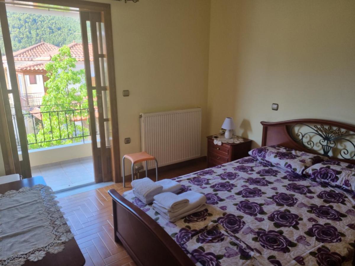 Apartment Theodoros Leonidio Ngoại thất bức ảnh