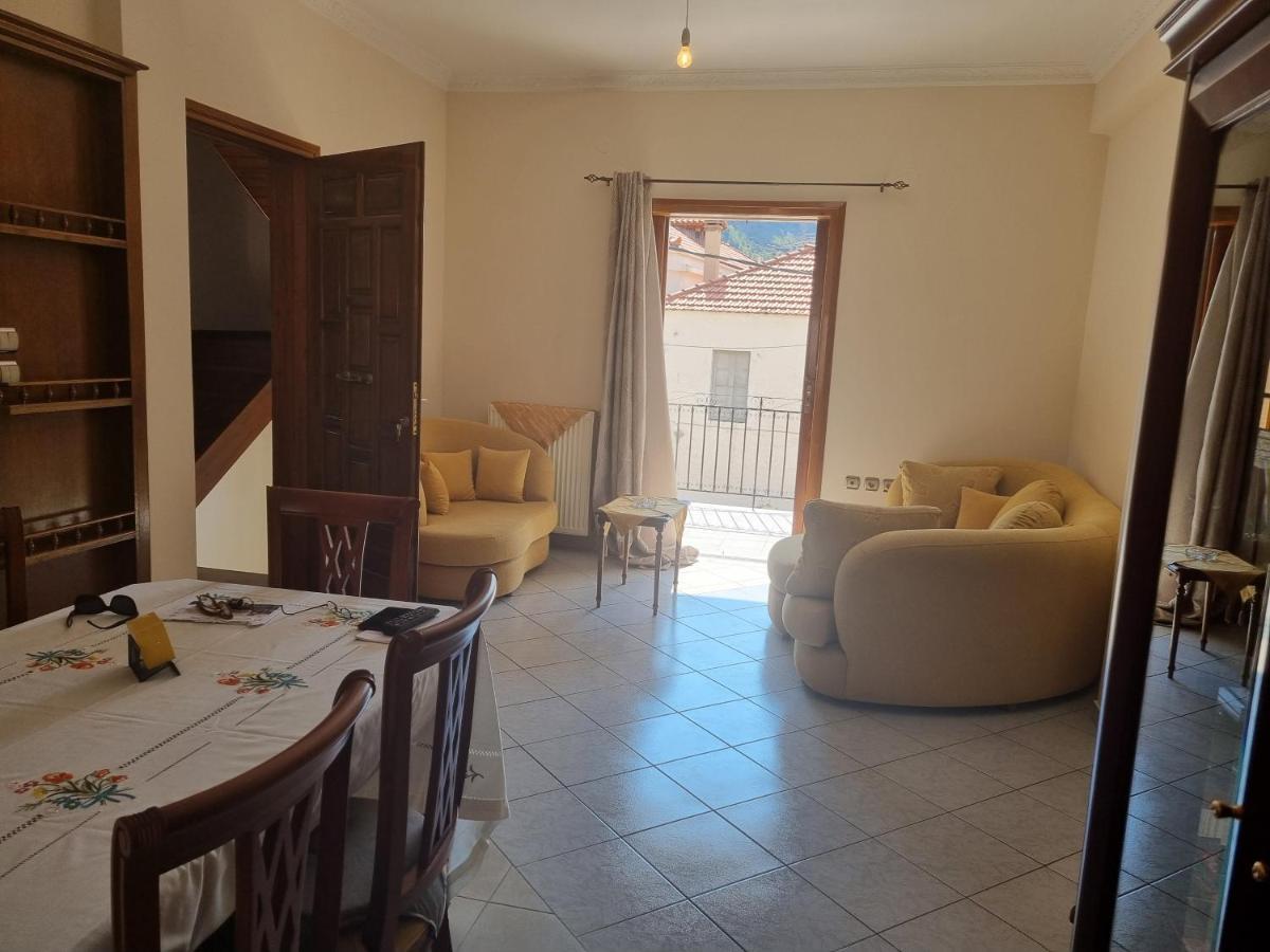 Apartment Theodoros Leonidio Ngoại thất bức ảnh